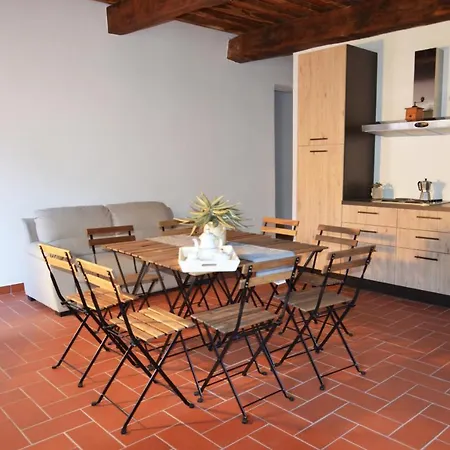 La Casa Nell'aia *