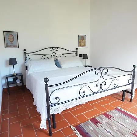 La Casa Nell'aia * Monsummano Terme