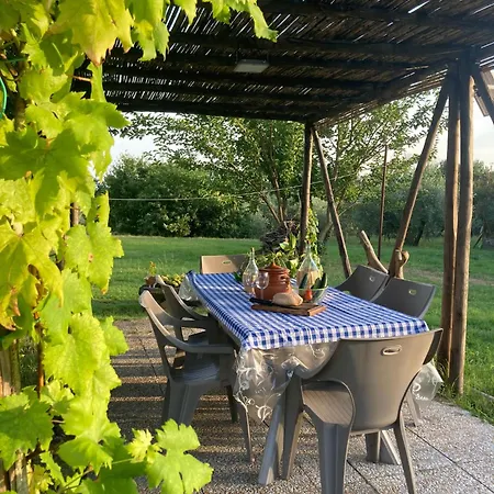 La Casa Nell'aia Couette-café
